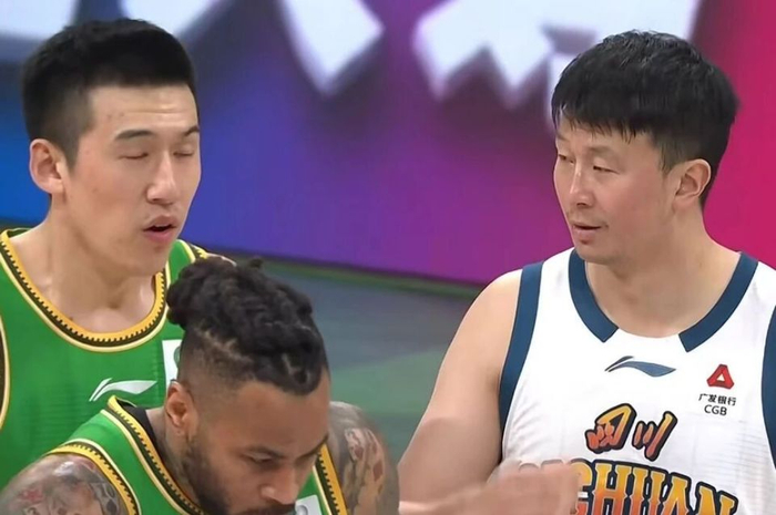 辽宁42分大胜四川终结对手35连败 上海16连胜浙江