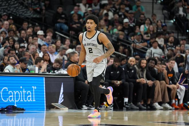 马刺61胜锁定西部第二文班伤缺14号秀爆发亮出争