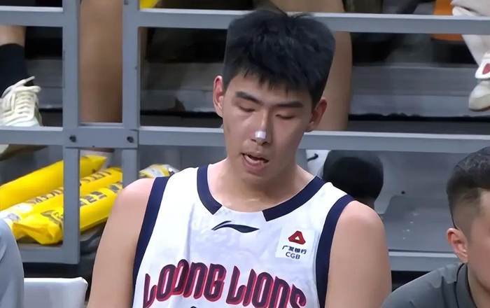 广东力克广州晋级八强 山东大胜辽宁挺进四强